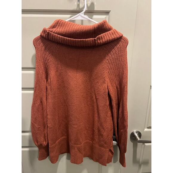 Anthropologie Sweather - Picture 2 of 5